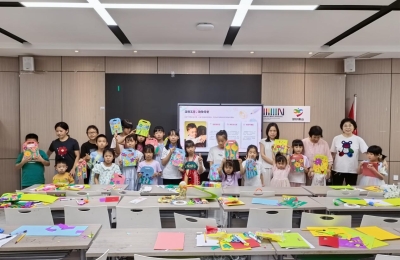 【塘朗社区】“童心绘暖，妙笔生花”母亲节亲子绘画手工活动